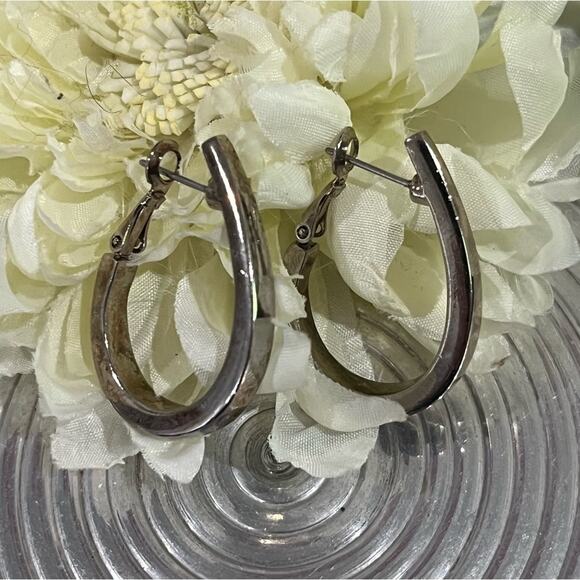 NEW Sterling Silver 925 Vintage Elongated Flattened Teardrop Hoop Earrings 1.25 - Picture 5 of 15